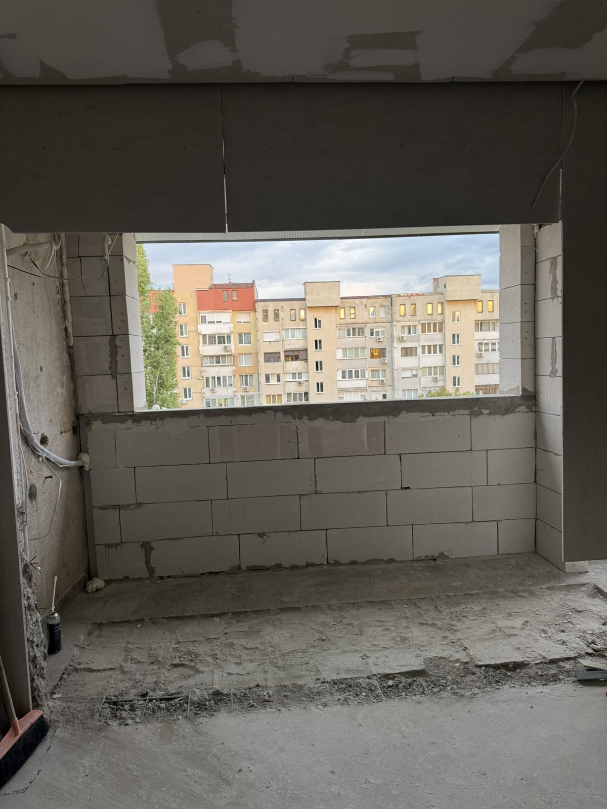 Ремонт на апартамент в Овча купел – в процес